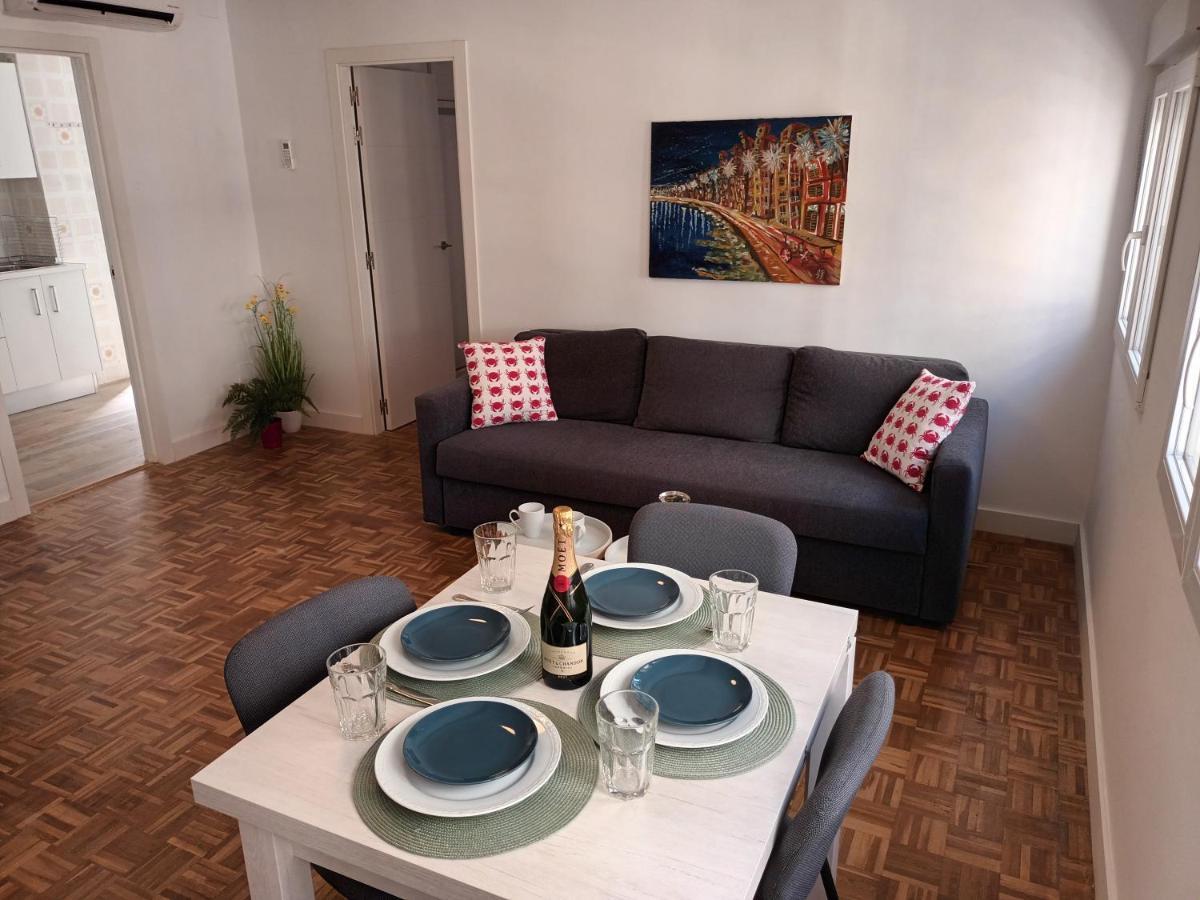 New Maritimo Appartement Málaga Buitenkant foto