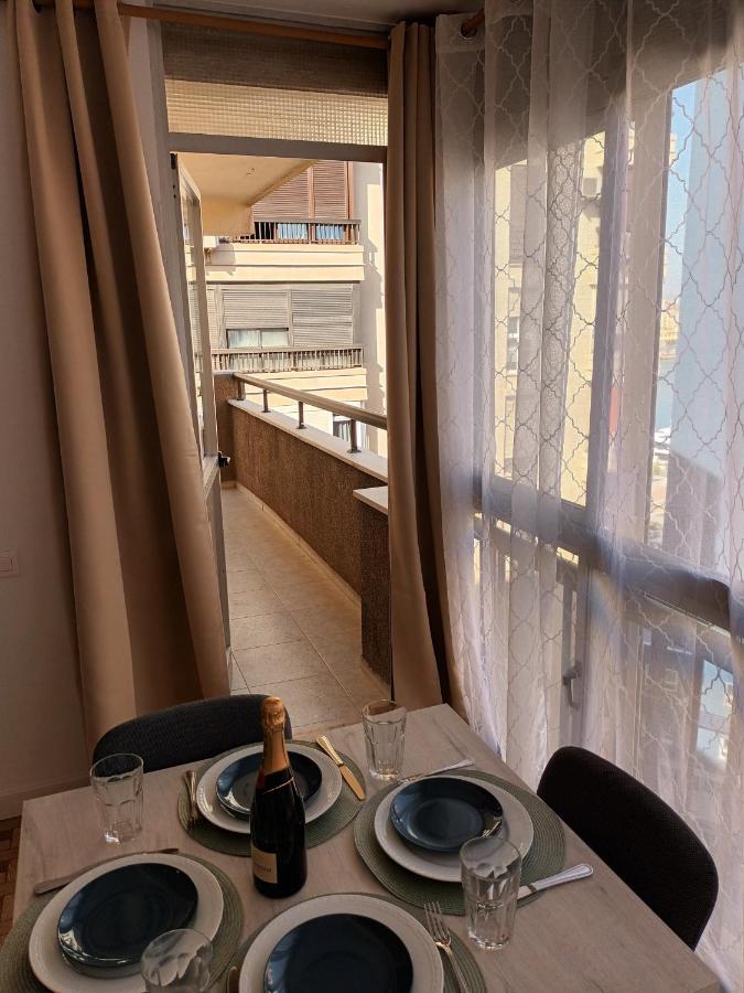 New Maritimo Appartement Málaga Buitenkant foto