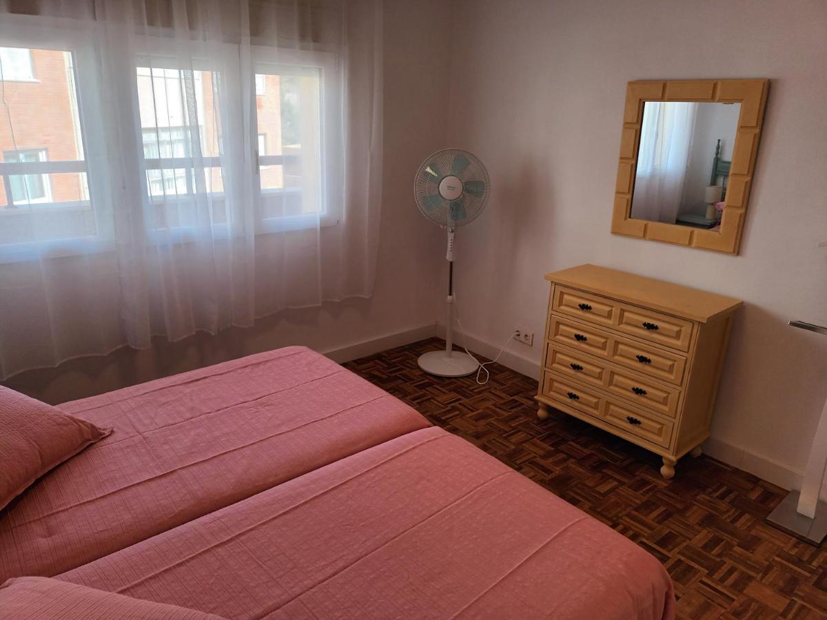 New Maritimo Appartement Málaga Buitenkant foto