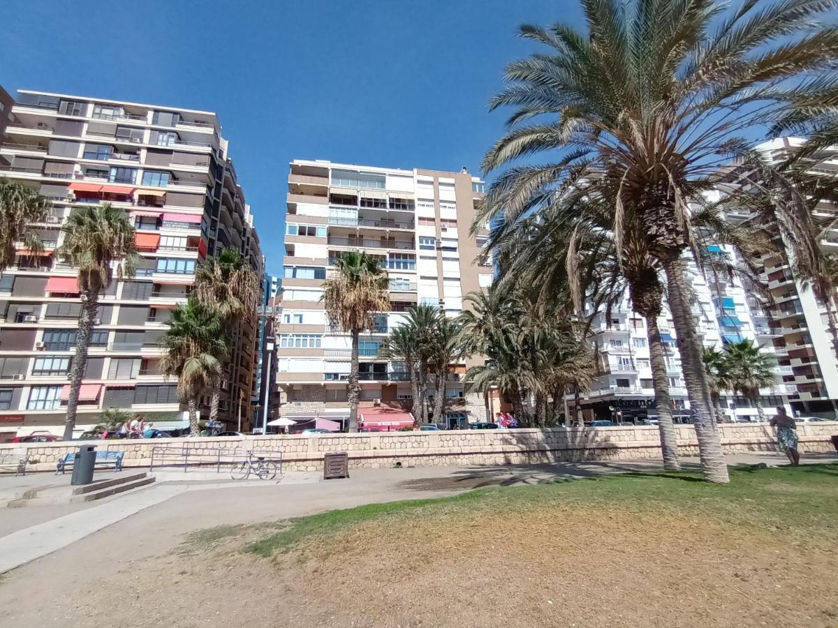 New Maritimo Appartement Málaga Buitenkant foto