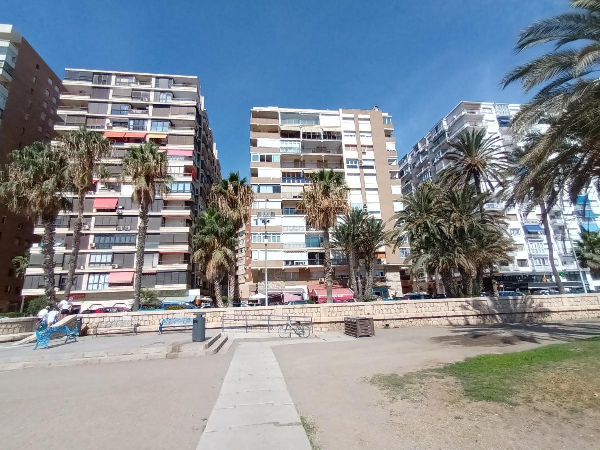 New Maritimo Appartement Málaga Buitenkant foto
